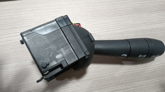 8201167988 Interruptor de columna de dirección para Dacia Dokker Lodgy Logan Sandero Car Fitment Europe