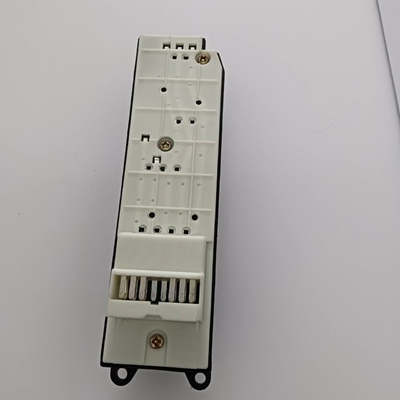 84820-35020 Interruptor eléctrico de control de ventanas para Land Cruiser 70 2007-2018 del lado del conductor