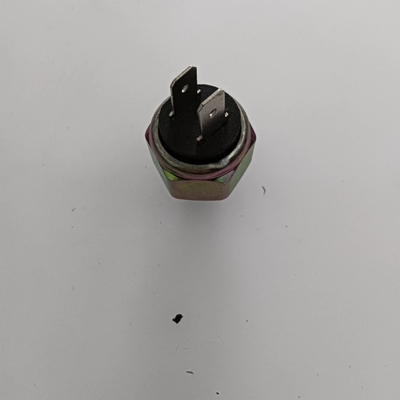 En el caso de las luces de frenado, el número de luz de frenado será el siguiente: