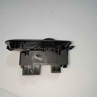 Un interruptor de control de ventana de energía eléctrica CLASS para Ford Transit MK8 Custom 2014-2017