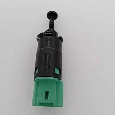 Interruptor de luz de freno de plástico 4534.48 4534.63 4534.65 para Peugeot 207 307 308