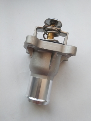 Flanca de refrigerante de la carcasa del termostato para el Opel Fiat 24435102 6338050 1338404