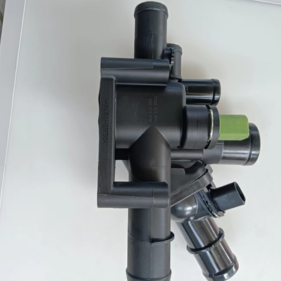 06A121111A Termostato del motor para VW AUDI SKODA Bora Golf IATF16949
