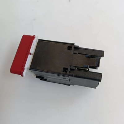 La luz de advertencia de peligro 1K0 953 509A deberá ser sustituida por la luz de advertencia de peligro VW GOIF5 Jetta, si procede.