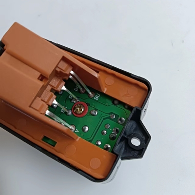 Reemplazar/reparar el interruptor de elevación de ventanas RHD 513782 R-D para Mazda 323F 1994-1998 Propósito