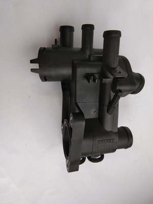 8192772 IATF16949 Conjunto de la carcasa del termostato para el asiento Ibiza 1.0 1.4 1.6 032121111N