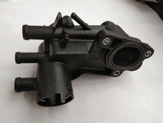 8192772 IATF16949 Conjunto de la carcasa del termostato para el asiento Ibiza 1.0 1.4 1.6 032121111N