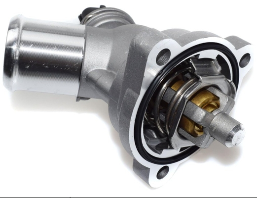El motor de automóviles de refrigerante termostato 96988257 para Chevrolet GM Spark 2013 2014 2015