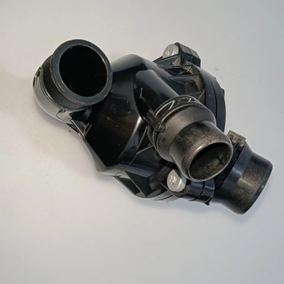 Reunión de carcasa del termostato del refrigerante del motor del automóvil para BMW X6 año 2006-2013 Metal plástico