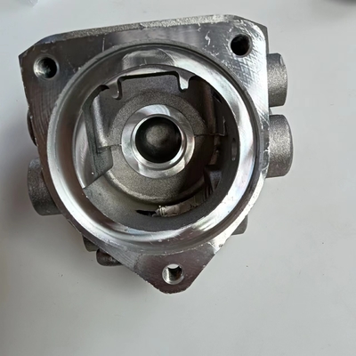 8-97352105-0 Tubo de salida de agua específicamente para requisitos de reemplazo/reparación de Isuzu