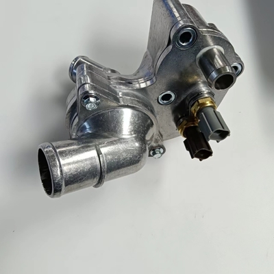 El termostato de metal plástico de la carcasa de salida de agua para 05-10 Ford Mustang 4.0L y duradero