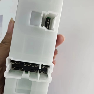 No. OE 25401-BB65B Interruptor de la ventana de potencia delantera izquierda para Nissan Navara Qashqai 2003-2018