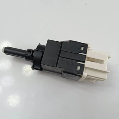 Renault 25320-6170R Interruptor de luz para el pedal de freno para fijación/reparación/reemplazo