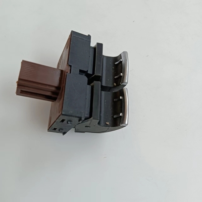 Interruptor de ventana de alimentación 5K3959857 Adecuado para VW Golf GTI EOS Passat Plástico de metal negro