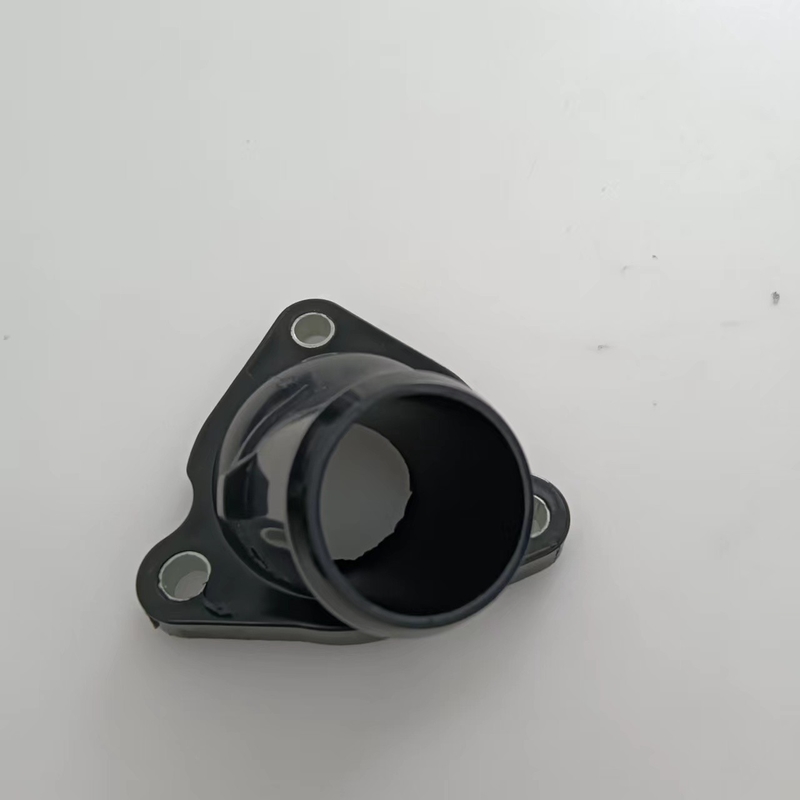 17560-57L00 Salidas del sistema de refrigeración para Su-zuki IATF16949 Certificado y garantía