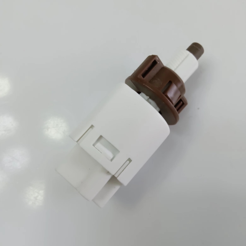 1999-2006 Año interruptor de luz de freno 71742588 Adaptado para Lexus ES350 Toyota Camry OEM NO